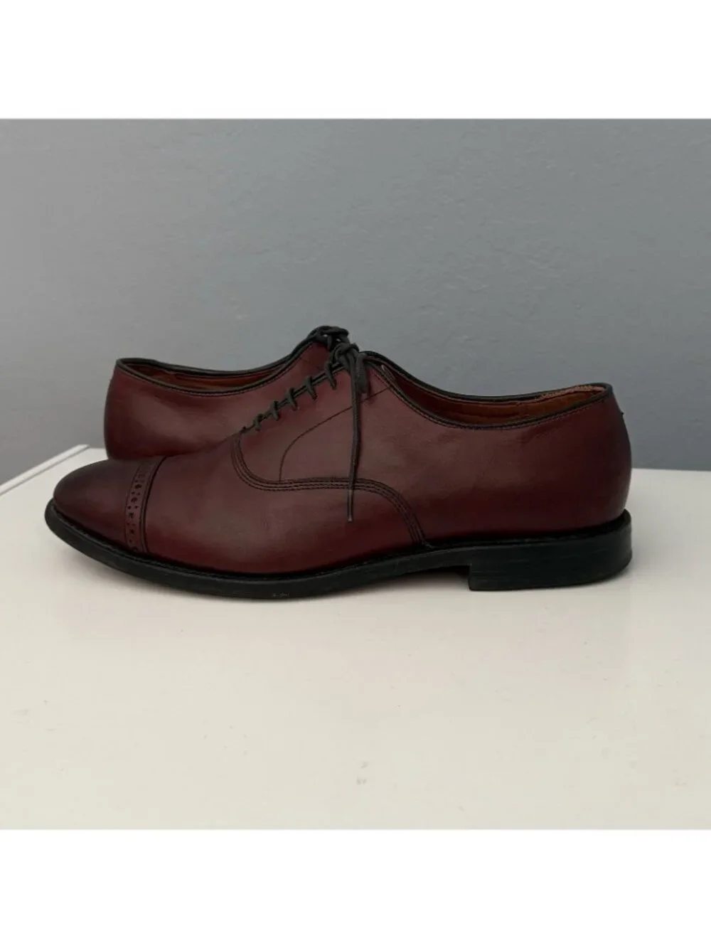 Allen Edmonds Fifth Avenue Leather Cap Toe Oxfords Burgundy (5736) Sz 9 D